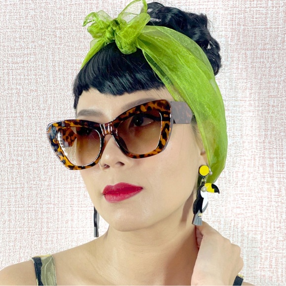 Green 50s Retro Sheer Head Neck Scarf Vintage Style Pin-up Girl Rockabilly Wrap - Picture 2 of 2